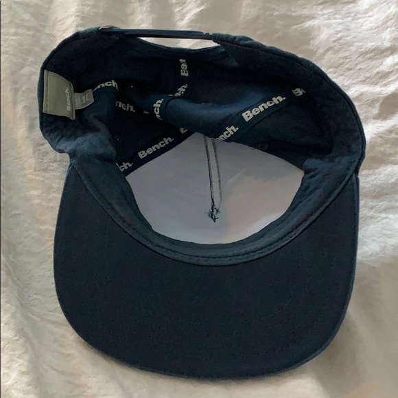 Bench SnapBack - Picture 4 of 5